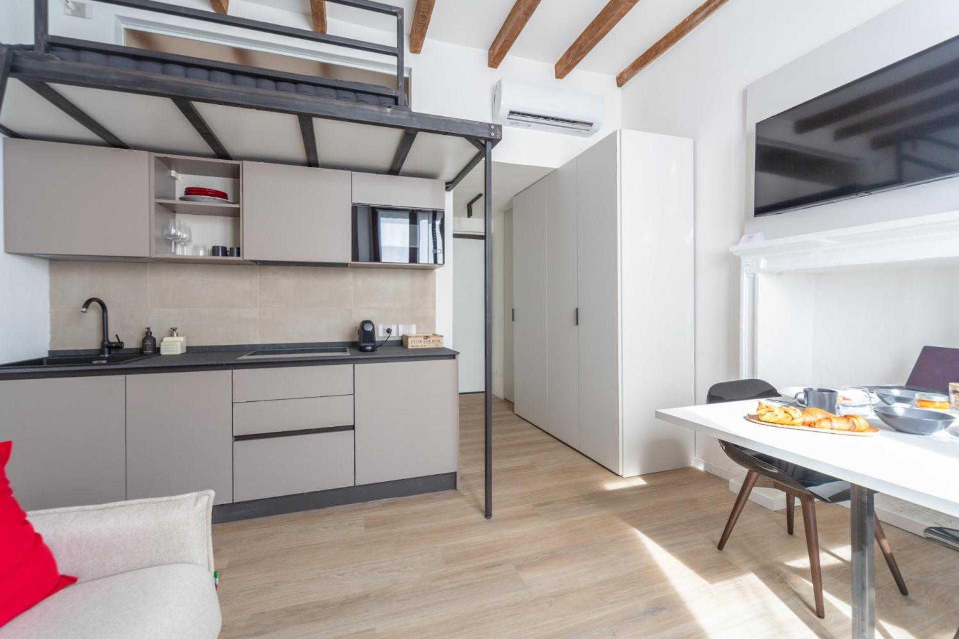 Stylish Loft In Porta Romana *